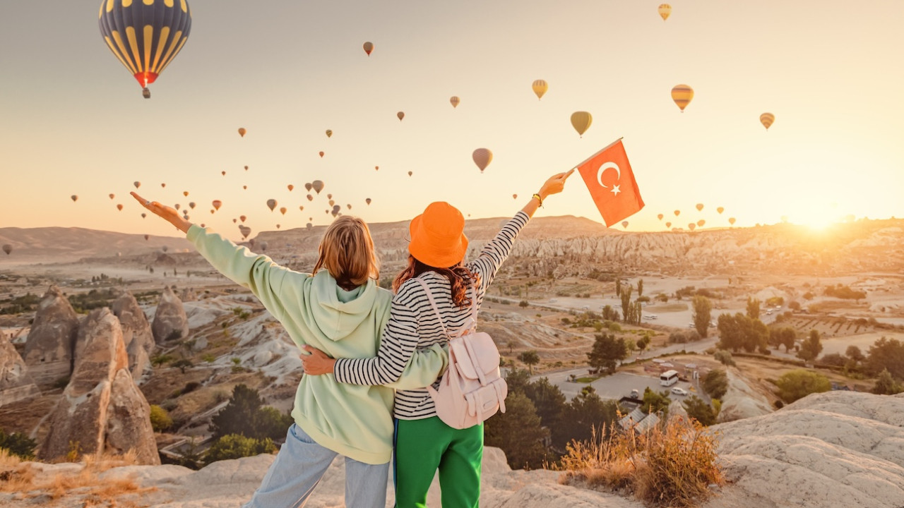 Bütçeyle Seyahat: 2026'da Gerçekten İşe Yarayan 12 Püf Noktası